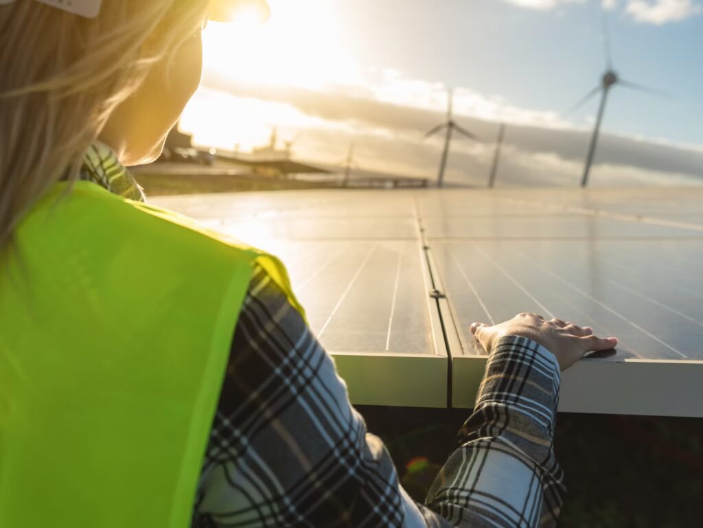 Qual sistema de energia solar fotovoltaica é mais adequado para você?
