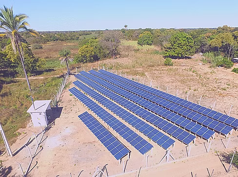 fazenda solar em urucuia minas gerais 97 kwp usina pré moldados nunes energia solar para investimento